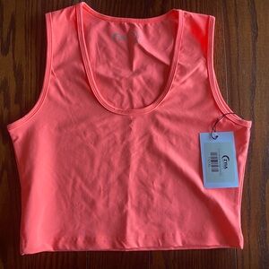 NWT ZYIA Stronger tank XL